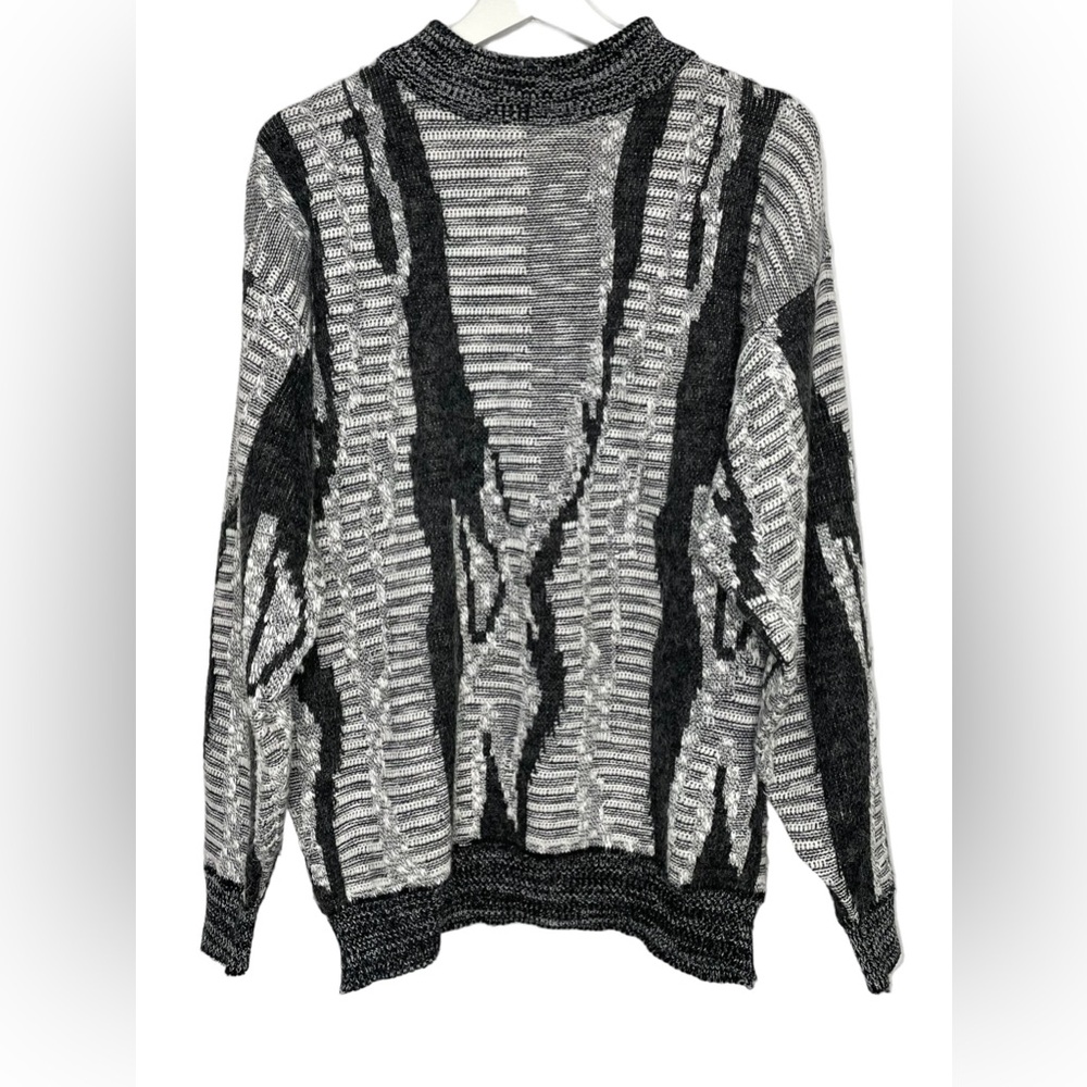 Knightsbridge - Geometric Pull Over Sweater
